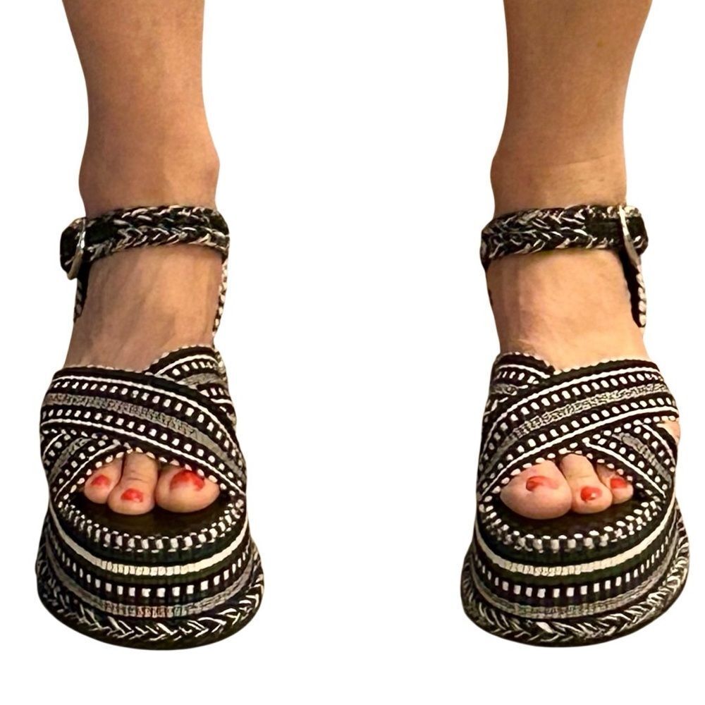 Amambaih Beatriz Platform Sandal Tapestry Noche Black White Blue Meril 40 9 - Picture 10 of 14